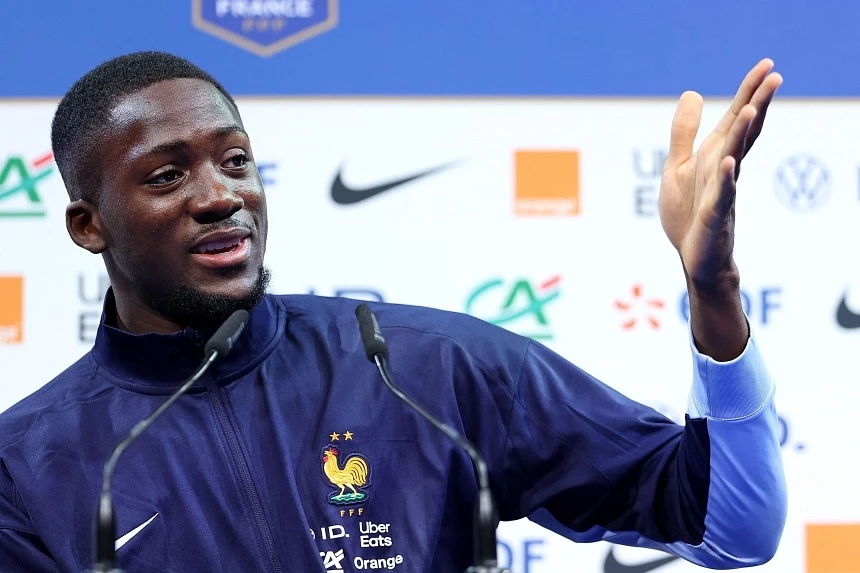 Hậu vệ tuyển Pháp Ibrahima Konate