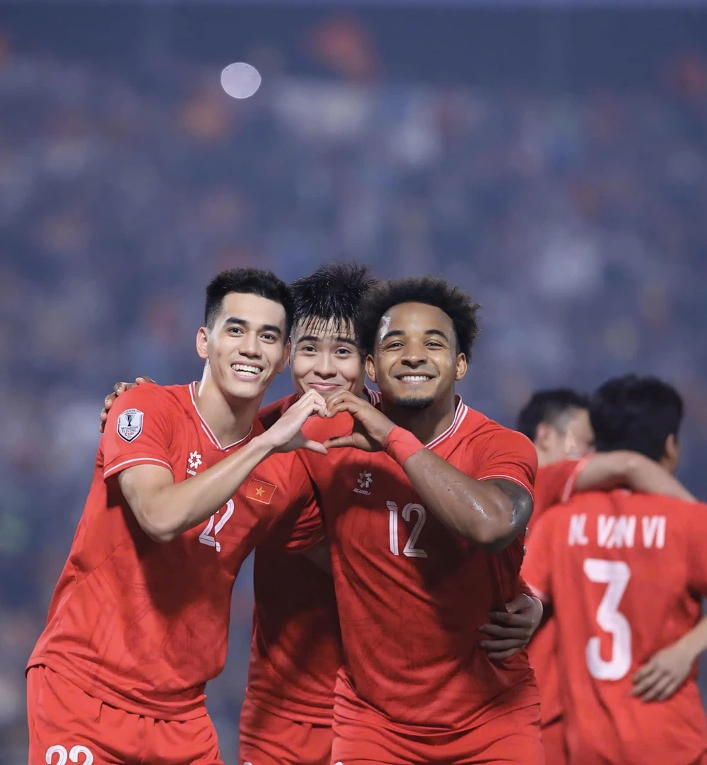 Xuân Son và Tiến Linh