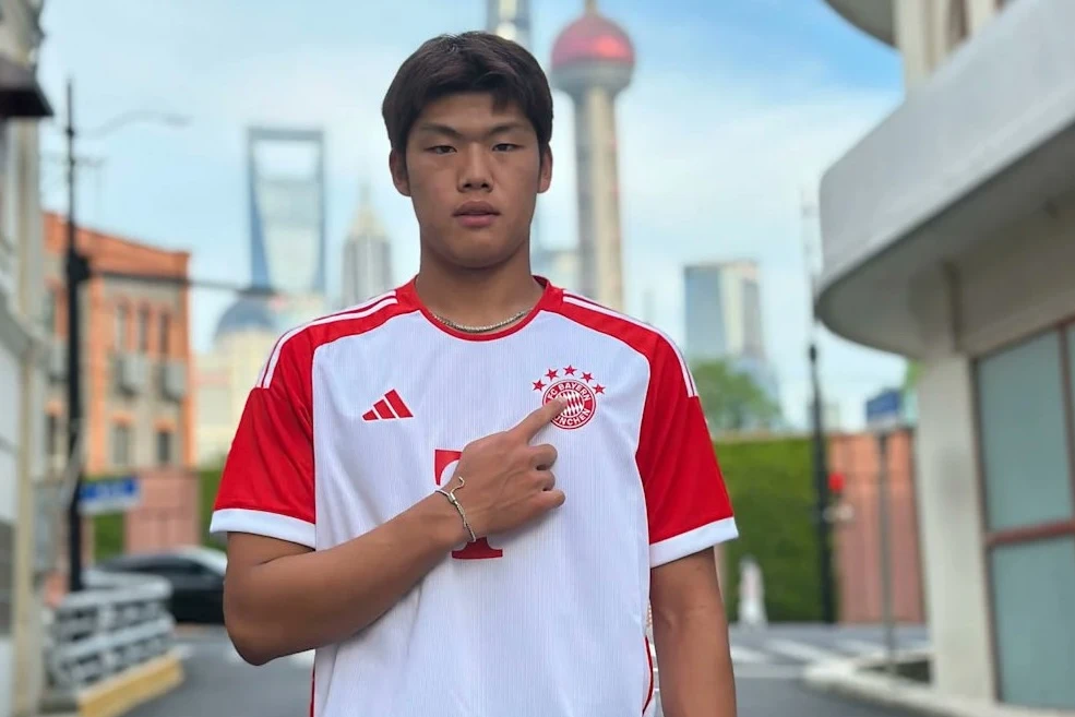 cầu thủ trẻ Trung Quốc qua đời