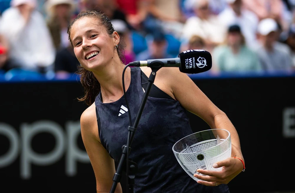 chuyển quốc tịch Nga sang Úc