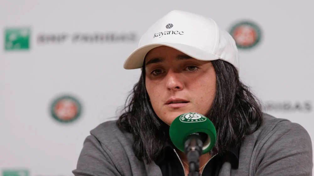 Tay vợt Ons Jabeur gây sốc