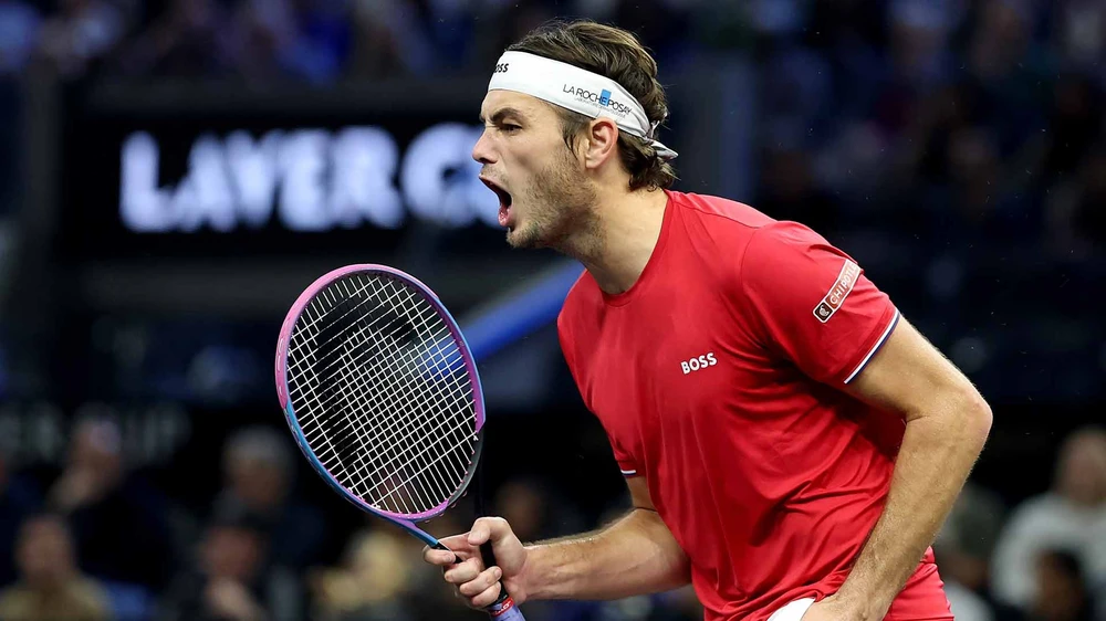 Taylor Fritz gây sốc