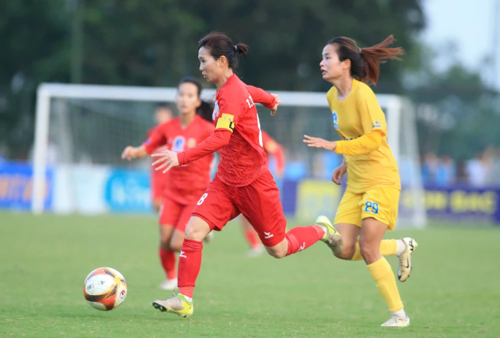 vị thế dẫn đầu