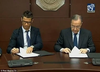 Cris Ronaldo coi Manchester United đã là quá khứ ảnh 2