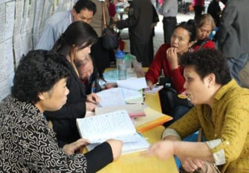 Người già Trung Quốc tìm đến “chợ” hôn nhân ảnh 1