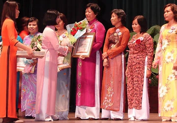 Gia đình góp phần thay đổi nhận thức định kiến về giới ảnh 1