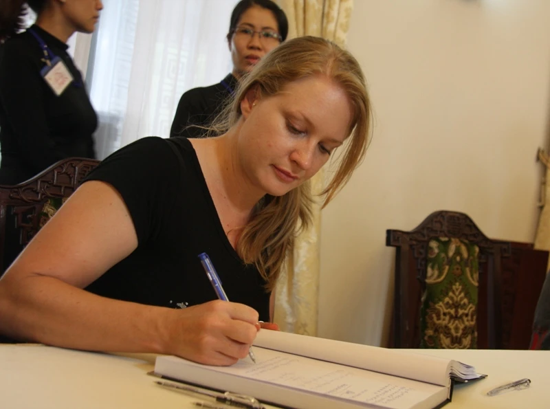 Nước mắt bạn trẻ đã rơi ở Hội trường Thống nhất ảnh 13