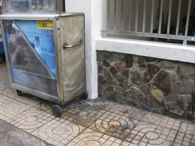 Vụ tự thiêu trước trụ sở công an: Do thiếu nợ giang hồ ảnh 2