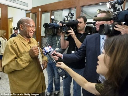 Mỹ: Người vô gia cư trả lại gần 900 triệu đồng nhặt được ảnh 5 Mỹ: Người vô gia cư trả lại gần 900 triệu đồng nhặt được ảnh 5