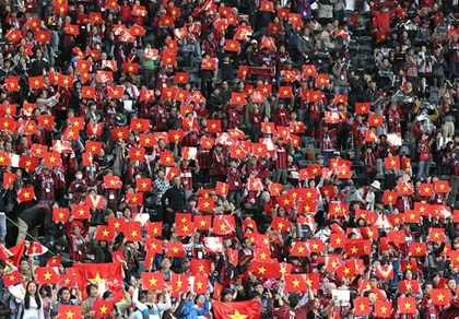 Giải mã "cơn sốt" Công Vinh tại Sapporo ảnh 1