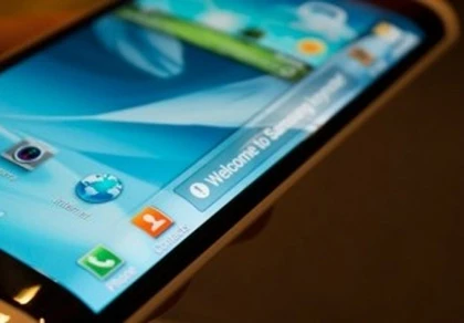 Smartphone màn hình cong của Samsung trình làng tháng 10 ảnh 1 Smartphone màn hình cong của Samsung trình làng tháng 10 ảnh 1