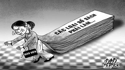 Khi giáo viên phải làm tới 24 loại sổ sách ảnh 1