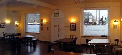 Thành tỷ phú trên Internet mà... không hề biết ảnh 2