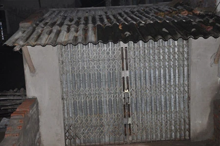 Sinh viên trường dược đổ xăng đốt 3 người bỏng nặng ảnh 1