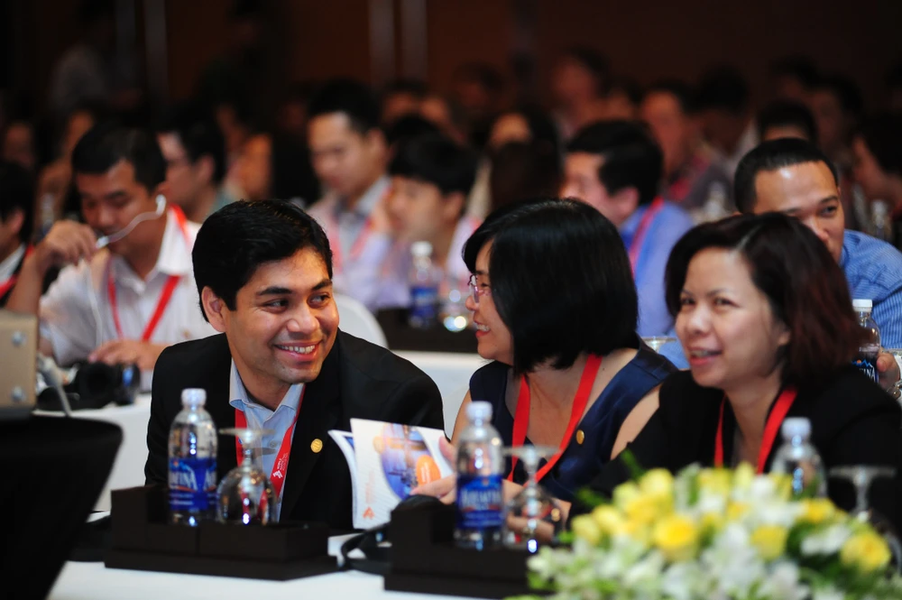 Mobile Marketing toàn cầu 2013 “Giải mã vai trò của Mobile” ảnh 2