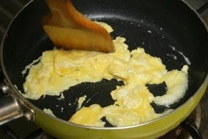 Bánh bao hoa mai đẹp mắt đón xuân về ảnh 4 Bánh bao hoa mai đẹp mắt đón xuân về ảnh 4