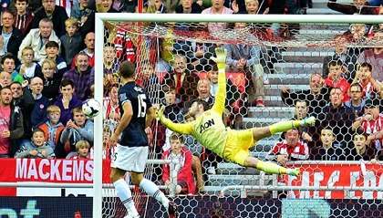 De Gea đã "lột xác" một cách ngoạn mục như thế nào? ảnh 2 De Gea đã "lột xác" một cách ngoạn mục như thế nào? ảnh 2