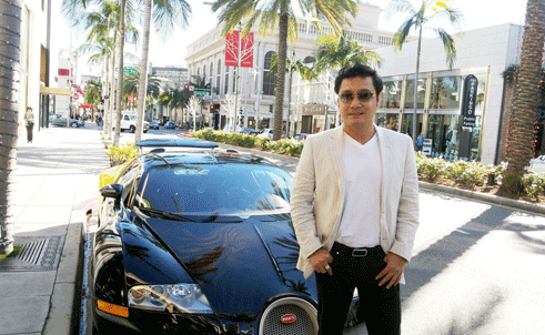 Lý Hùng nhận bằng khen ảnh 1