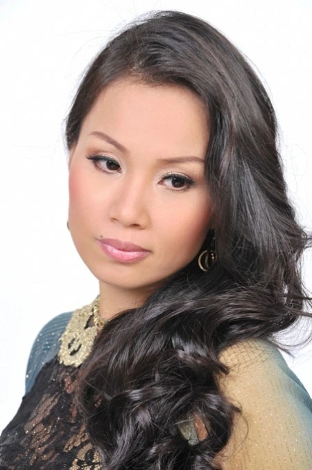 Cẩm Ly: “ Sến hay sang là do người nghe cảm nhận” ảnh 1