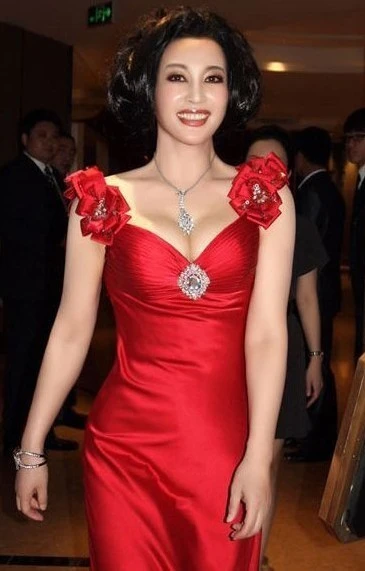 Những sao nữ Hoa ngữ đào hoa nhất ảnh 1