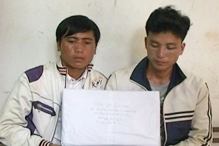 Bắt giữ vụ vận chuyển 42.000 viên ma túy tổng hợp ảnh 1