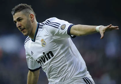 Báo chí Pháp tin chắc Benzema sẽ sang Arsenal ảnh 1