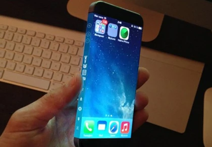 Mô hình iPhone 6 có màn hình bao quanh 3 cạnh máy ảnh 1