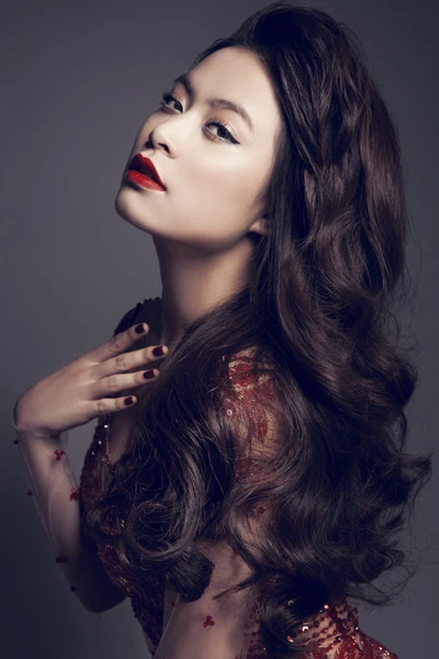 Hoàng Thùy Linh: "Tôi nghiêm túc trong tình cảm" ảnh 2