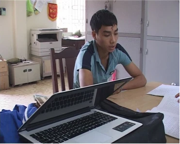 Sinh viên táo tợn bẻ khoá trộm cắp tài sản của giáo viên ảnh 1 Sinh viên táo tợn bẻ khoá trộm cắp tài sản của giáo viên ảnh 1