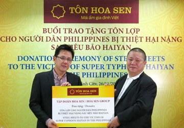 Tôn Hoa Sen tài trợ tôn cho người dân Philippines ảnh 1