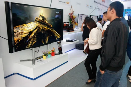 Những mẫu tivi có giá đắt nhất tại Việt Nam hiện nay ảnh 2 Những mẫu tivi có giá đắt nhất tại Việt Nam hiện nay ảnh 2