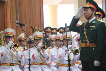 Lễ viếng đại tướng Võ Nguyên Giáp trên cả nước ảnh 5 Lễ viếng đại tướng Võ Nguyên Giáp trên cả nước ảnh 5