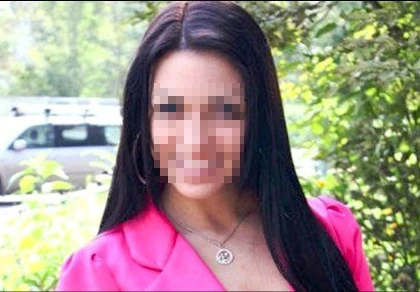 Thiếu nữ kiếm bộn tiền nhờ bán "cái ngàn vàng" ảnh 1