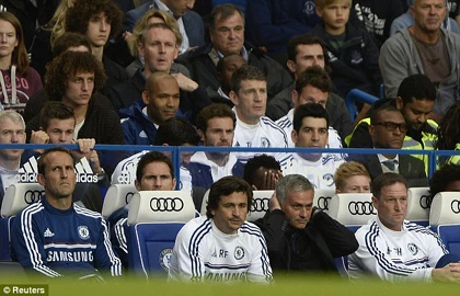 Mourinho thách Mata: Giỏi thì chứng minh tôi sai đi! ảnh 1