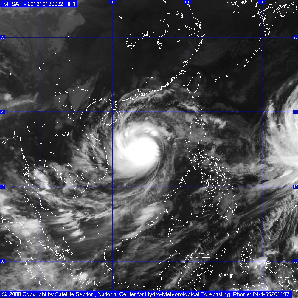Bão số 11 khả năng mạnh lên và đổi hướng di chuyển ảnh 2