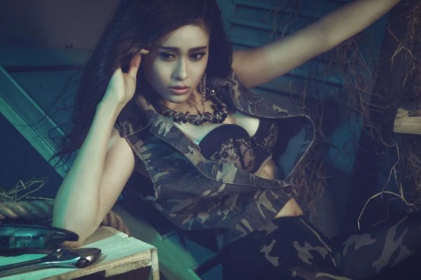 Xem gái một con Trương Quỳnh Anh khoe dáng ảnh 6