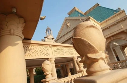 Cận cảnh hàng nghìn biệt thự xa hoa không bóng người ảnh 8