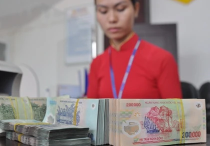 Rủi ro rớt hạng tín nhiệm rình rập ngân hàng Việt Nam ảnh 1 Rủi ro rớt hạng tín nhiệm rình rập ngân hàng Việt Nam ảnh 1