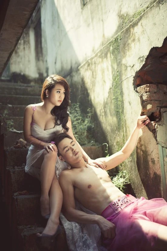 Đọ độ nóng bỏng của các "cô nàng Vàng Anh" một thời ảnh 12