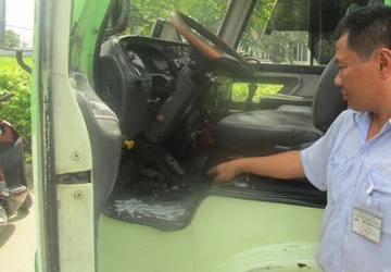 Xe “dù”, xe gian lộng hành trên QL 51 ảnh 1