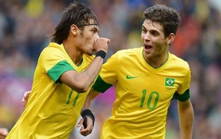 Neymar rực sáng, Brazil kiêu hãnh vào tứ kết ảnh 3 Neymar rực sáng, Brazil kiêu hãnh vào tứ kết ảnh 3