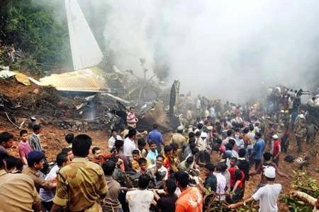 5 vụ rơi máy bay khủng khiếp nhất lịch sử thế giới ảnh 2