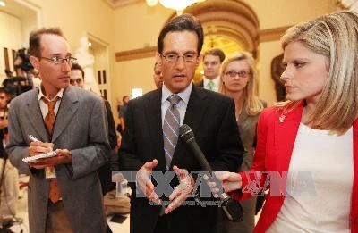 Mỹ: Đảng Dân chủ "thắng thế" sau vụ trần nợ công ảnh 2