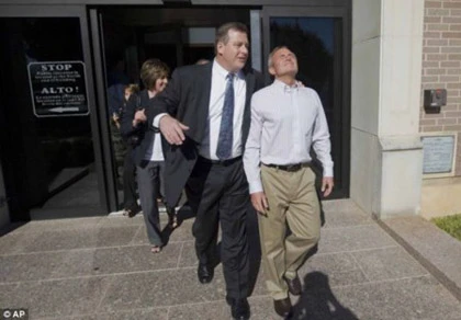 Người đàn ông Mỹ được trả tự do sau 25 năm tù oan ảnh 1