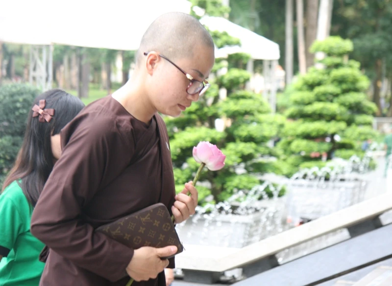 Nước mắt bạn trẻ đã rơi ở Hội trường Thống nhất ảnh 10