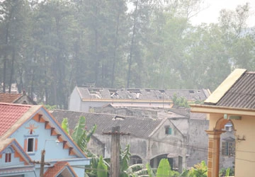 Nổ kho pháo hoa tại nhà máy quân đội ảnh 1