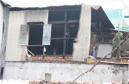 Cháy nhà dân gần chợ Bàn Cờ ảnh 4