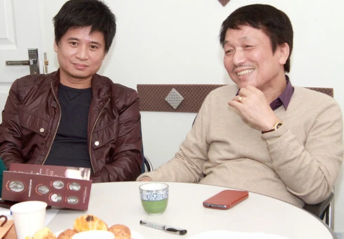 Phú Quang ra đĩa và làm show khi hết tiền ảnh 2