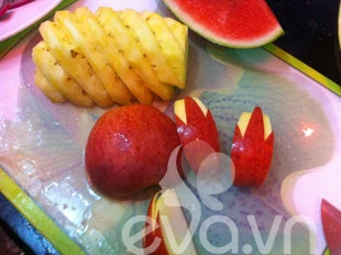 Khéo tay tỉa quả tiếp khách ngày Tết ảnh 3