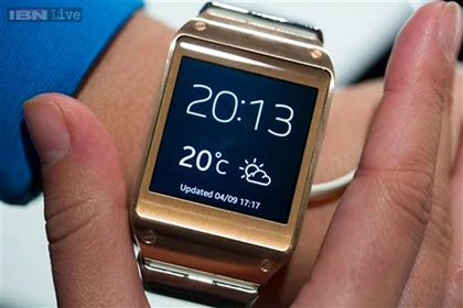 12 ứng dụng đầu tiên của Samsung Galaxy Gear ảnh 1
